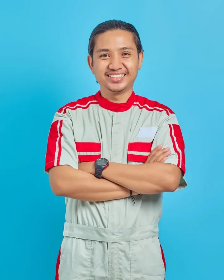 Ảnh chân dung Nguyễn Văn Tiến